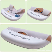 Cargar imagen en el visor de la galería, Babero de Silicona Cebra